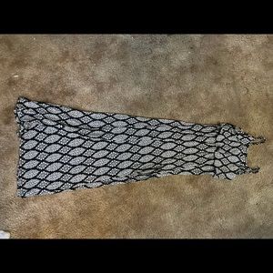 Long black and white cotton dress